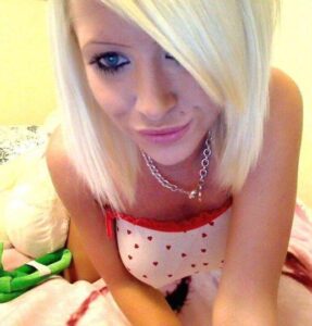 Анжелика блядь СПБ, госпожа Питер, метро Василеостровская - фото 1